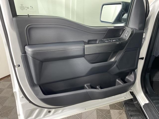 Photo of 2023 Oxford White Ford F-150