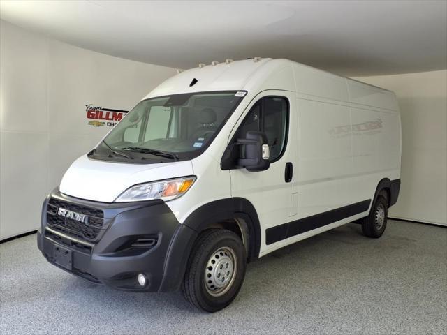 Photo of 2024 Bright White Clearcoat RAM ProMaster 2500