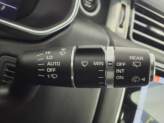 Photo of 2021 Black Land Rover Range Rover