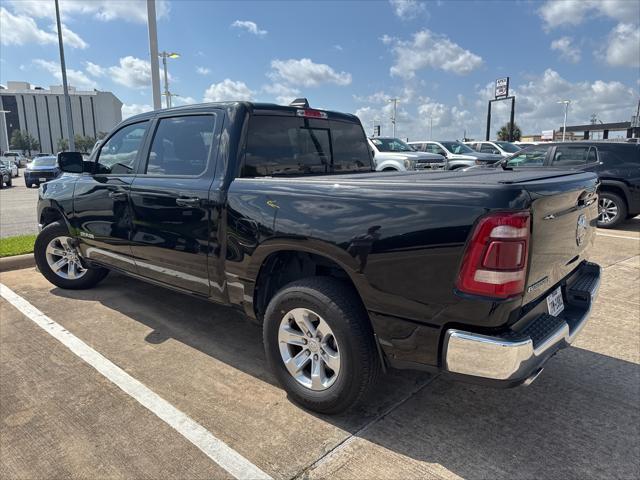 Photo of 2023 Diamond Black Crystal Pearlcoat RAM 1500