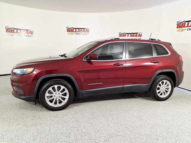 Photo of 2019 Velvet Red Pearlcoat Jeep Cherokee