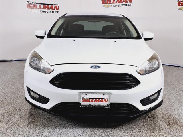 Photo of 2018 Oxford White Ford Focus