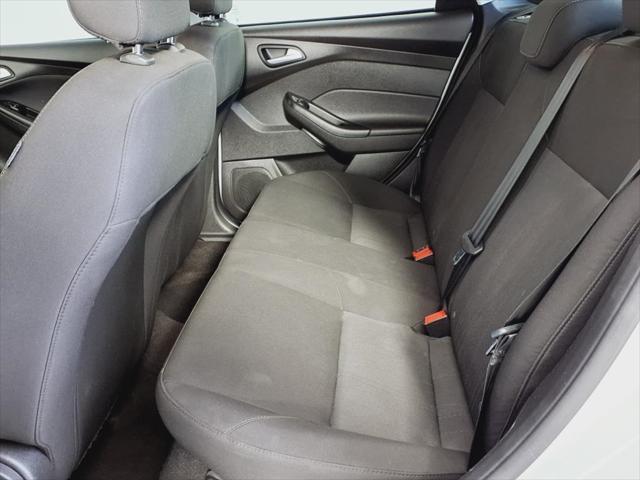 Photo of 2018 Oxford White Ford Focus