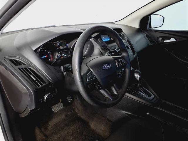 Photo of 2018 Oxford White Ford Focus