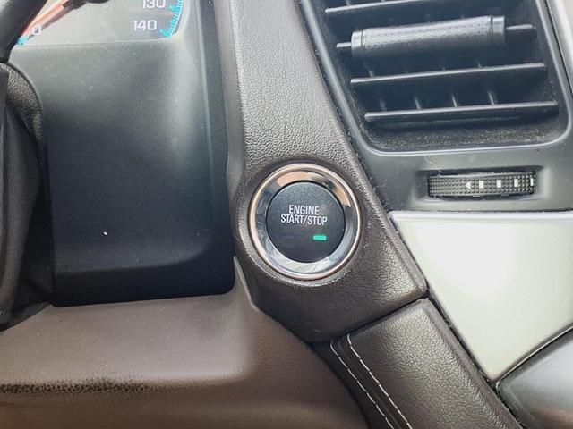 Photo of 2016 Summit White Chevrolet Suburban