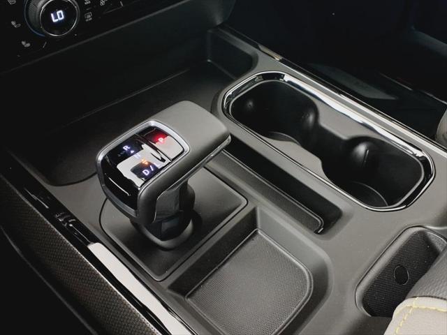 Photo of 2025 Summit White Chevrolet Silverado 1500