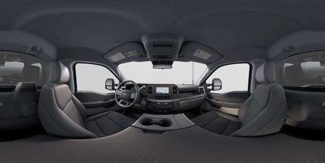Photo of 2025 Oxford White Ford F-250