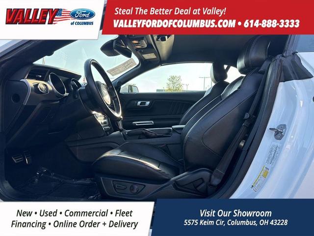 Photo of 2023 Oxford White Ford Mustang