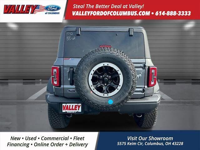 Photo of 2024 Carbonized Gray Metallic Ford Bronco