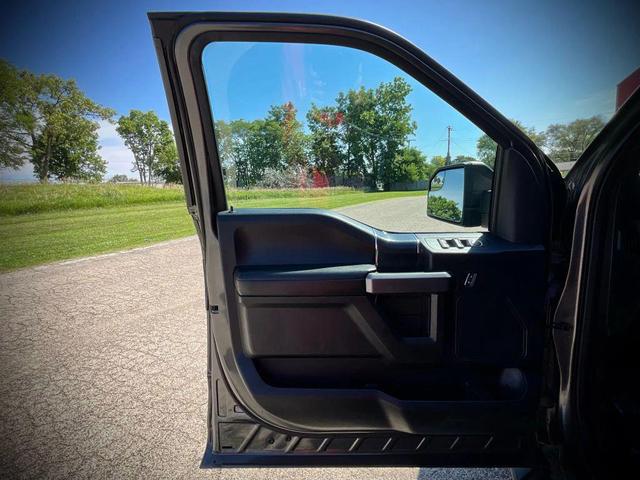 Photo of 2019 Gray Ford F-150