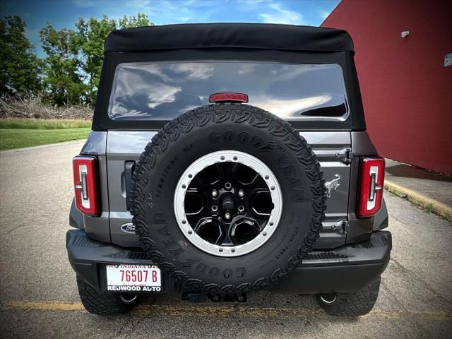 Photo of 2021 Gray Ford Bronco