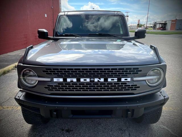 Photo of 2021 Gray Ford Bronco