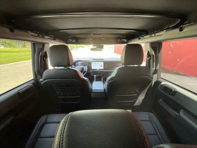 Photo of 2021 Gray Ford Bronco