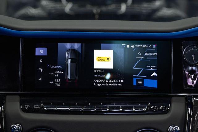 Photo of 2025 Black Rolls-Royce Cullinan