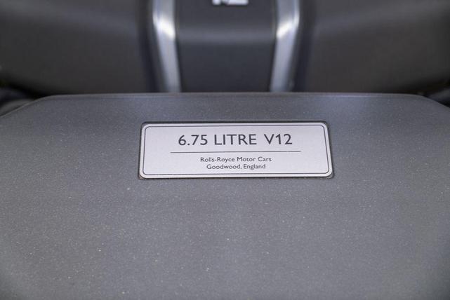 Photo of 2025 Black Rolls-Royce Cullinan