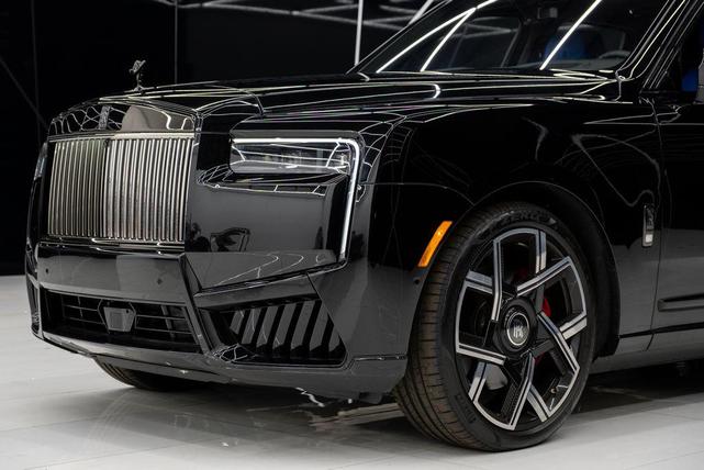 Photo of 2025 Black Rolls-Royce Cullinan