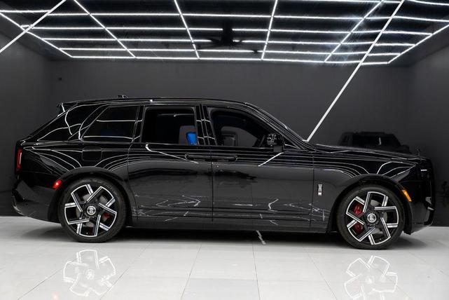 Photo of 2025 Black Rolls-Royce Cullinan