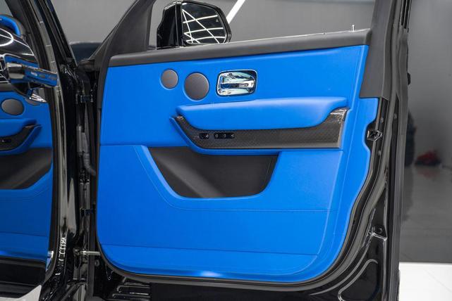 Photo of 2025 Black Rolls-Royce Cullinan