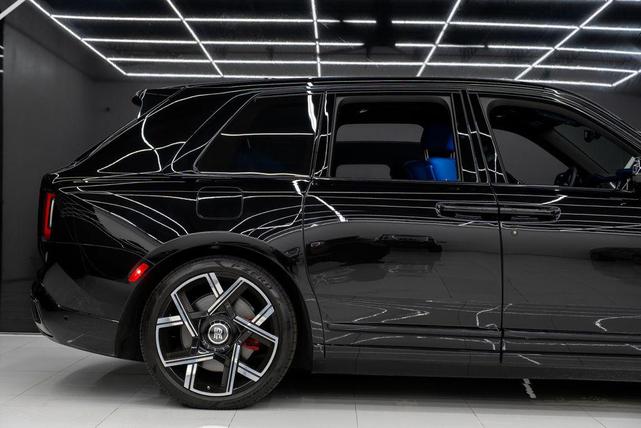 Photo of 2025 Black Rolls-Royce Cullinan