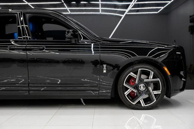 Photo of 2025 Black Rolls-Royce Cullinan