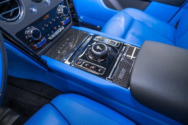 Photo of 2025 Black Rolls-Royce Cullinan