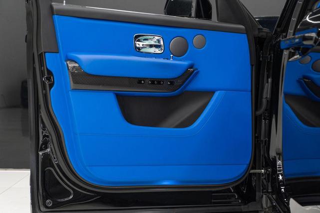 Photo of 2025 Black Rolls-Royce Cullinan