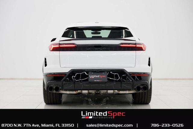 Photo of 2025 Red Lamborghini Urus
