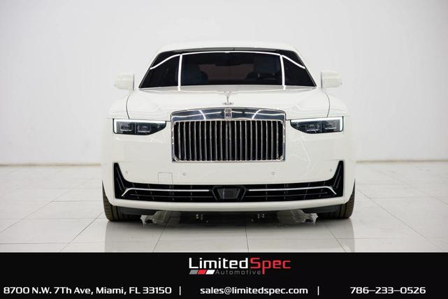 Photo of 2025 White Rolls-Royce Ghost