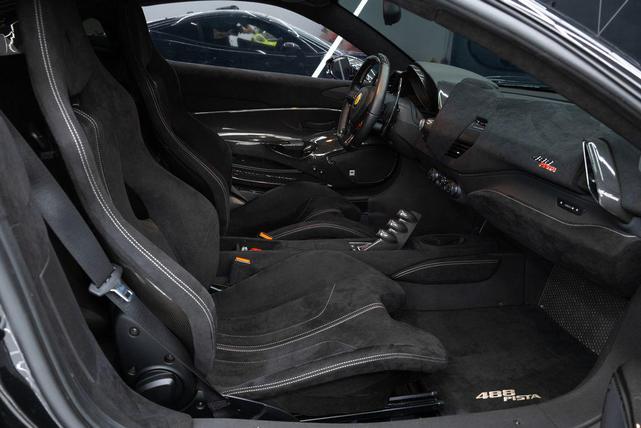 Photo of 2019 Black Ferrari 488 Pista