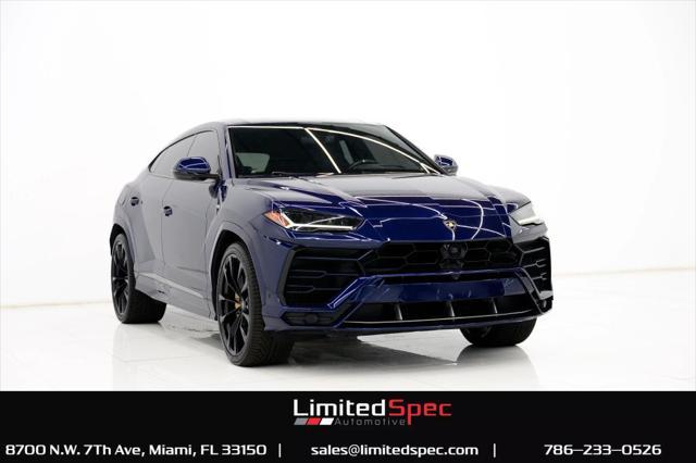 Photo of 2020 Blue Lamborghini Urus