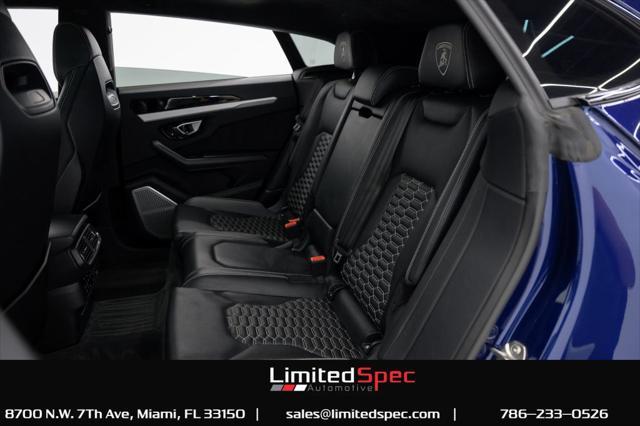 Photo of 2020 Blue Lamborghini Urus