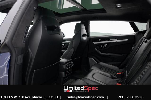 Photo of 2020 Blue Lamborghini Urus