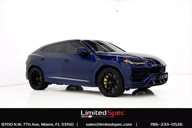 Photo of 2020 Blue Lamborghini Urus