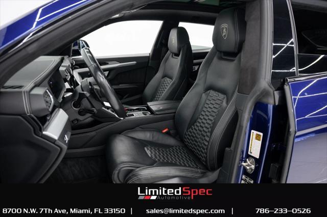 Photo of 2020 Blue Lamborghini Urus