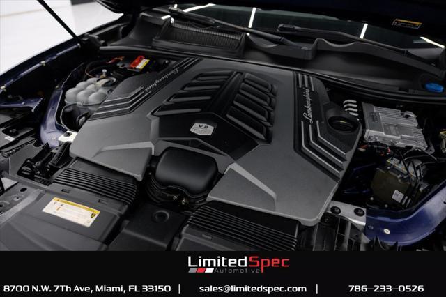 Photo of 2020 Blue Lamborghini Urus