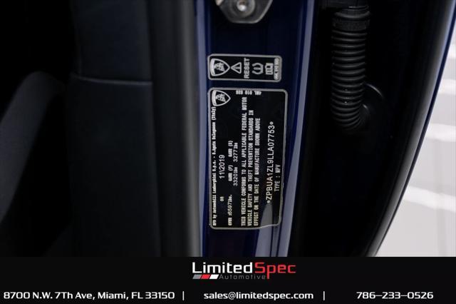 Photo of 2020 Blue Lamborghini Urus