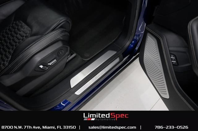 Photo of 2020 Blue Lamborghini Urus