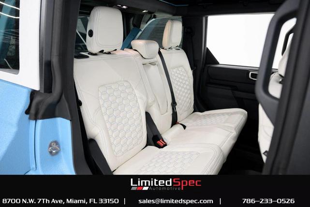 Photo of 2025 Velocity Blue Metallic Ford Bronco