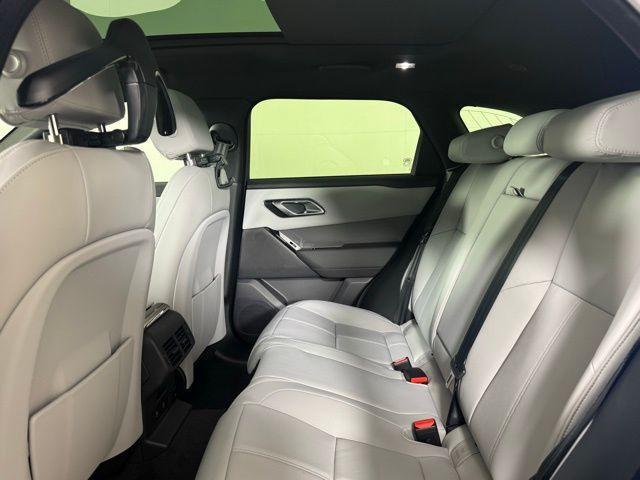 Photo of 2026 Giola Green Land Rover Range Rover Velar