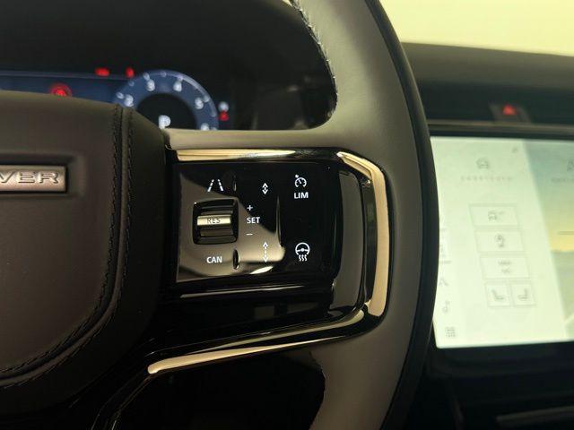 Photo of 2026 Giola Green Land Rover Range Rover Velar