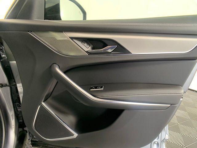 Photo of 2025 Eiger Grey Jaguar F-PACE