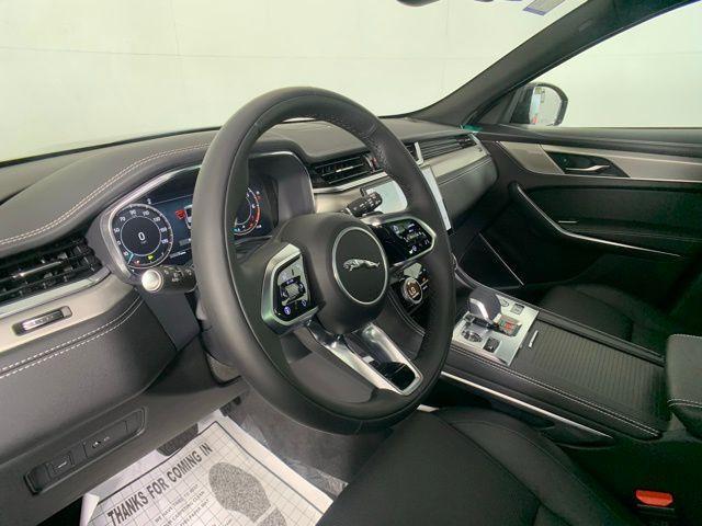 Photo of 2025 Eiger Grey Jaguar F-PACE