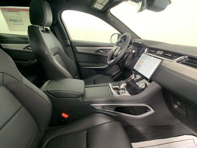 Photo of 2025 Eiger Grey Jaguar F-PACE