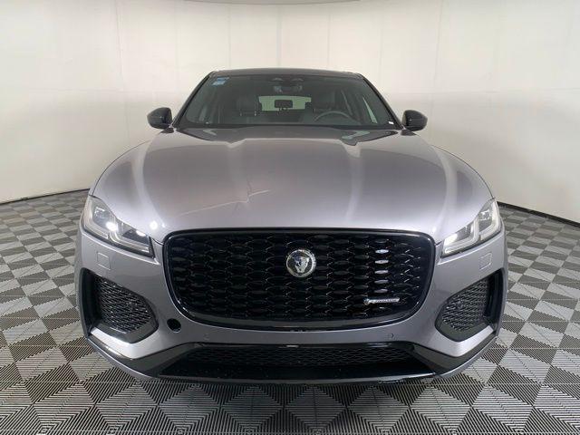 Photo of 2025 Eiger Grey Jaguar F-PACE