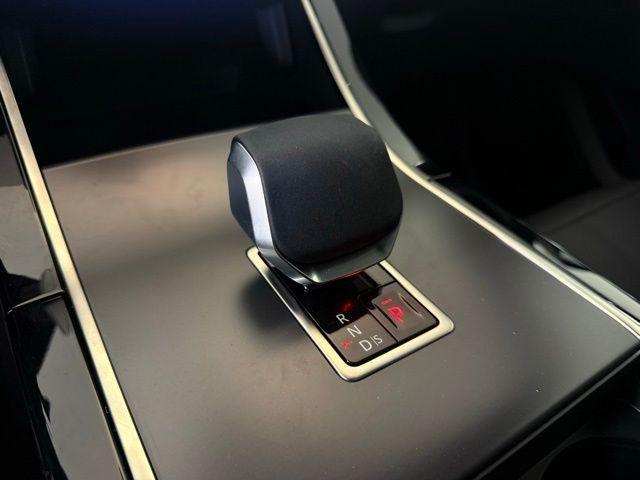 Photo of 2026 Fuji White Land Rover Range Rover Velar