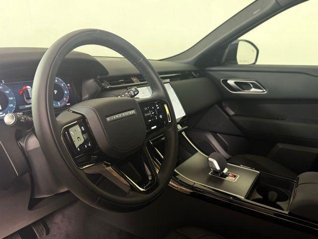 Photo of 2026 Fuji White Land Rover Range Rover Velar