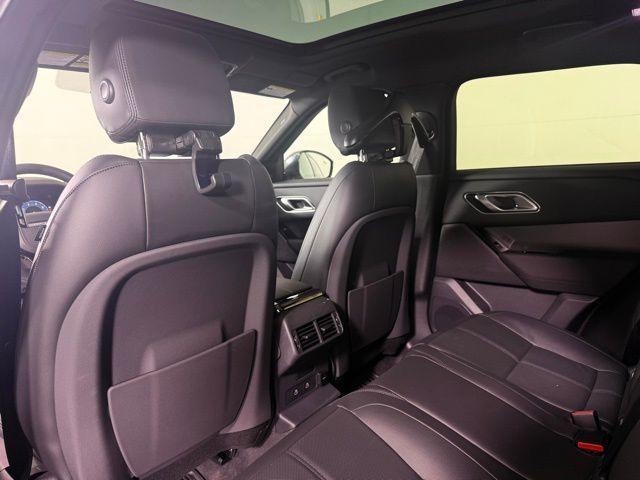 Photo of 2026 Fuji White Land Rover Range Rover Velar