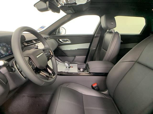 Photo of 2025 Fuji White Land Rover Range Rover Velar