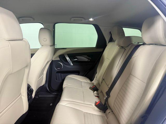 Photo of 2021 Fuji White Land Rover Discovery Sport