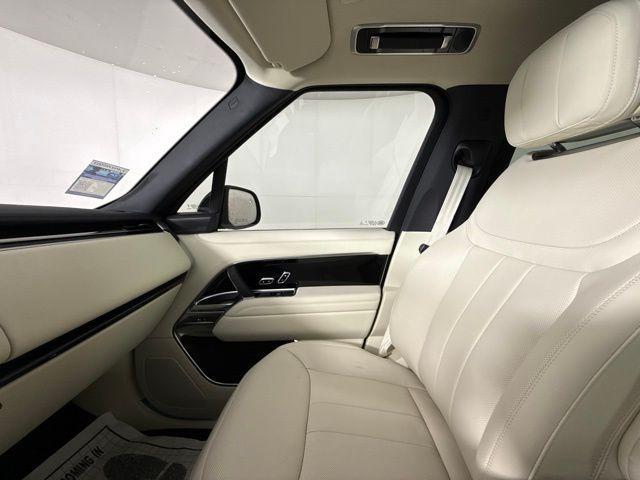 Photo of 2025 Carpathian Grey Land Rover Range Rover